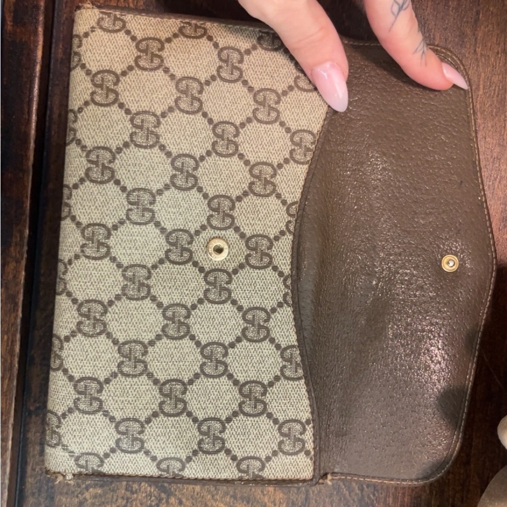 vintage gucci wallet - Picture 7 of 8